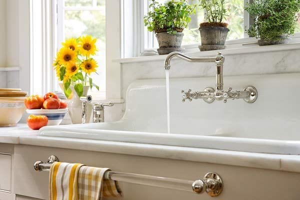 Sink and Faucets Small.5jpg