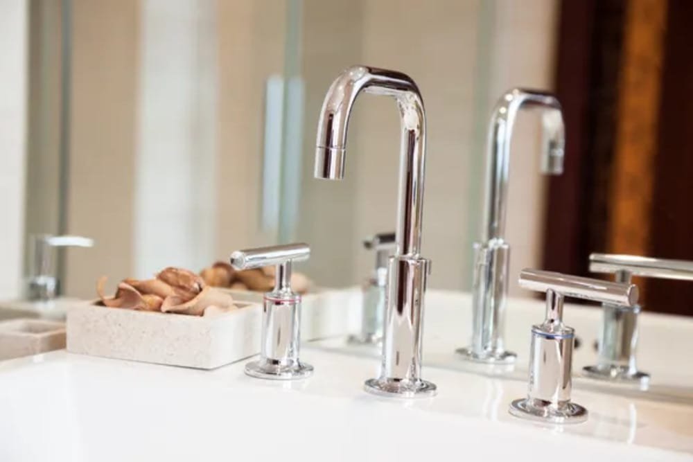 Sink and Faucet 1